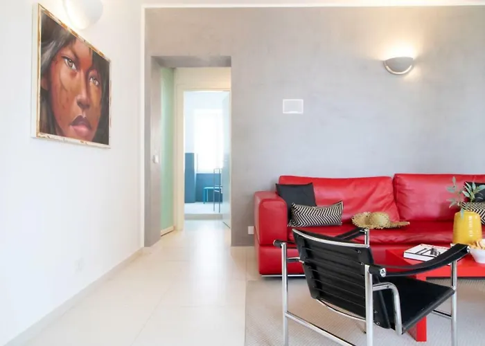 Apartment Casa Giulia - Beachfront With 2 Bedrooms, Air Conditioning And Private Parking, Just 30 Meters From The