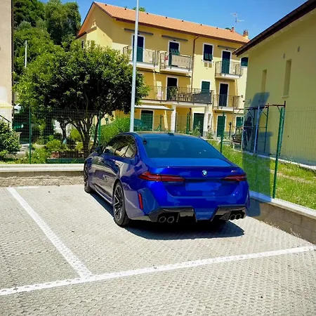 Casa Giulia - Beachfront With 2 Bedrooms, Air Conditioning And Private Parking, Just 30 Meters From The Lejlighed Sestri Levante
